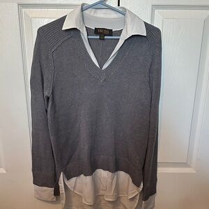 Truth Women’s Charcoal V-Neck Sweater